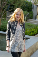 Dakota Fanning mug #G625934