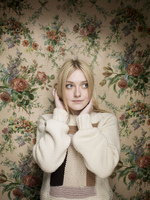 Dakota Fanning mug #G632829