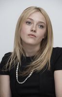 Dakota Fanning tote bag #G656144