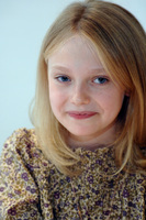 Dakota Fanning hoodie #2402773