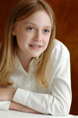 Dakota Fanning posters