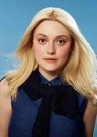 Dakota Fanning mug #G873358