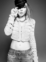 Dakota Fanning hoodie #2631279