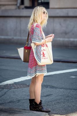 Dakota Fanning posters