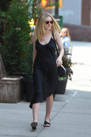 Dakota Fanning tote bag #G952950