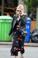 Dakota Fanning tote bag #G952957