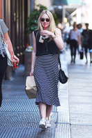Dakota Fanning tote bag #G952961