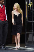 Dakota Fanning longsleeve t-shirt #2710877