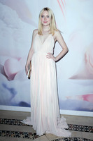 Dakota Fanning mug #G952980