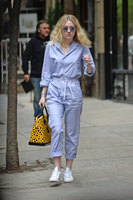 Dakota Fanning mug #G952987