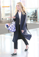 Dakota Fanning longsleeve t-shirt #2710897