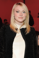 Dakota Fanning hoodie #2711018