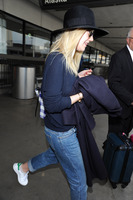 Dakota Fanning hoodie #2711022