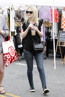 Dakota Fanning tote bag #G953170