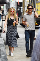 Dakota Fanning Sweatshirt #2711073