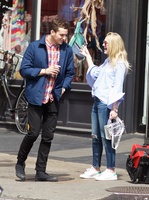 Dakota Fanning Sweatshirt #2711085