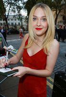 Dakota Fanning hoodie #2711112