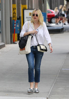 Dakota Fanning hoodie #2711150