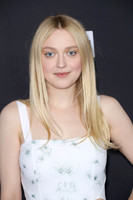 Dakota Fanning tote bag #G1500889