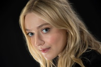 Dakota Fanning t-shirt #3658417