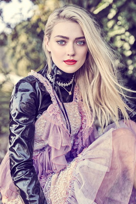 Dakota Fanning posters