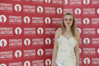 Dakota Fanning hoodie #3760442