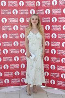 Dakota Fanning Sweatshirt #3760450