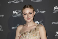 Dakota Fanning mug #G2377726