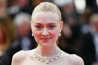 Dakota Fanning Sweatshirt #3847354