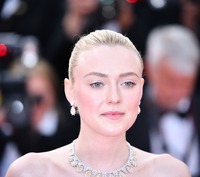 Dakota Fanning mug #G2464638