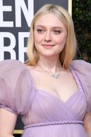 Dakota Fanning Longsleeve T-shirt #3930679