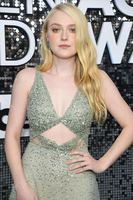 Dakota Fanning mug #G2547961