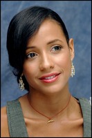 Dania Ramirez Longsleeve T-shirt #2235880