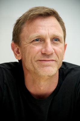 Daniel Craig posters