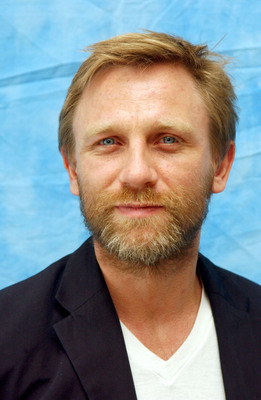 Daniel Craig posters