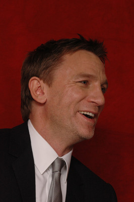 Daniel Craig posters