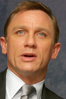 Daniel Craig posters