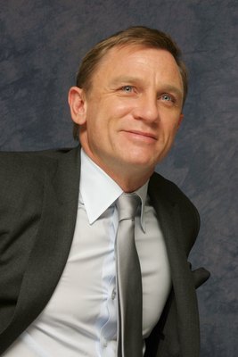 Daniel Craig posters