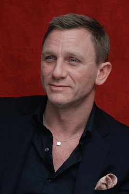 Daniel Craig posters