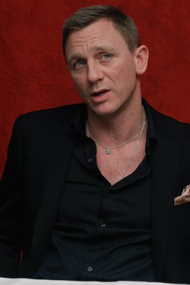 Daniel Craig posters