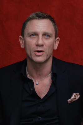 Daniel Craig posters
