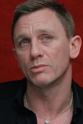Daniel Craig T-shirt