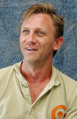 Daniel Craig posters