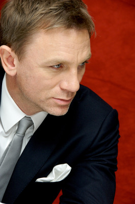 Daniel Craig posters