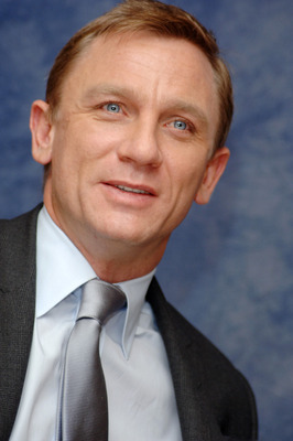 Daniel Craig posters