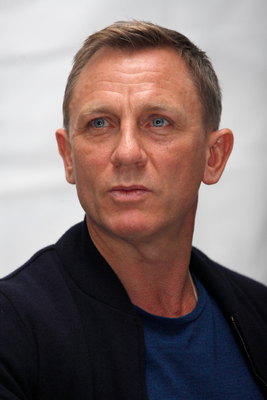 Daniel Craig posters
