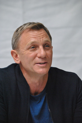 Daniel Craig posters