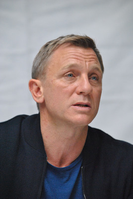 Daniel Craig posters