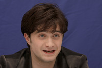 Daniel Radcliffe Sweatshirt #2439491