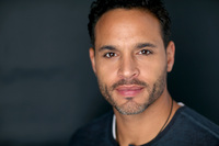 Daniel Sunjata Longsleeve T-shirt #2351152